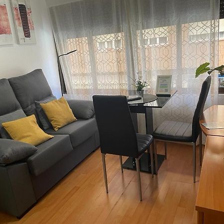 Apartamento De 1 Dormitorio En Buena Ubicacion Leilighet Albacete Eksteriør bilde